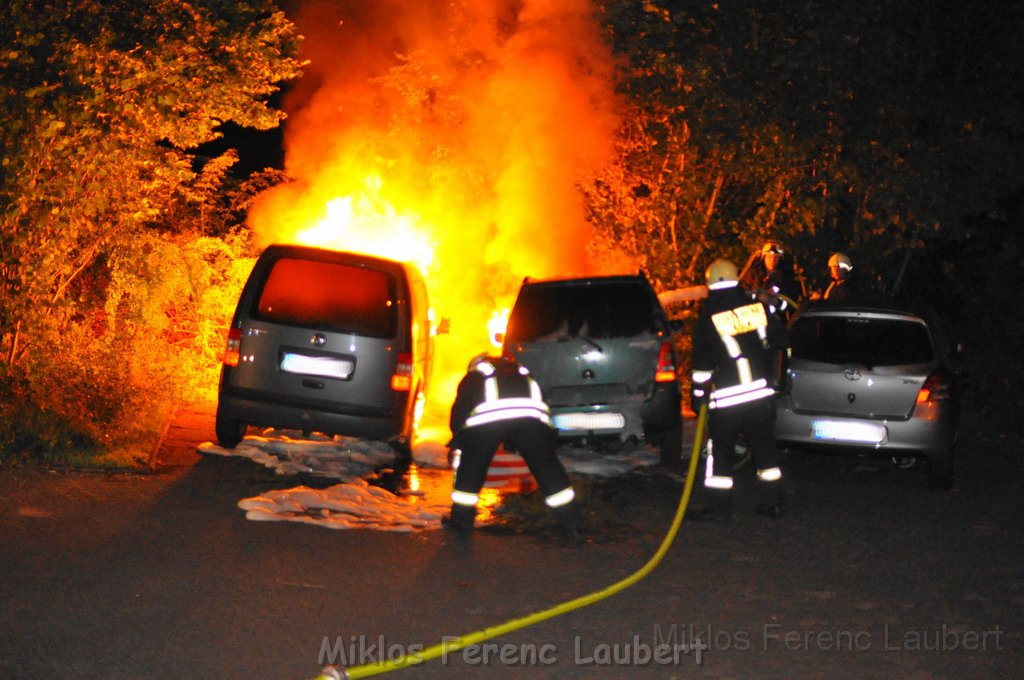 Wieder brennende Autos in Koeln Hoehenhaus P085.JPG